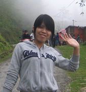 Tourists are enjoying Nguyễn Hồng Hiên